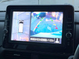 【アラウンドビューモニター】専用のカメラにより、上から見下ろしたような視点で360度クルマの周囲を確認することができます☆死角部分も確認しやすく、狭い場所での切り返しや駐車もスムーズに行えます。