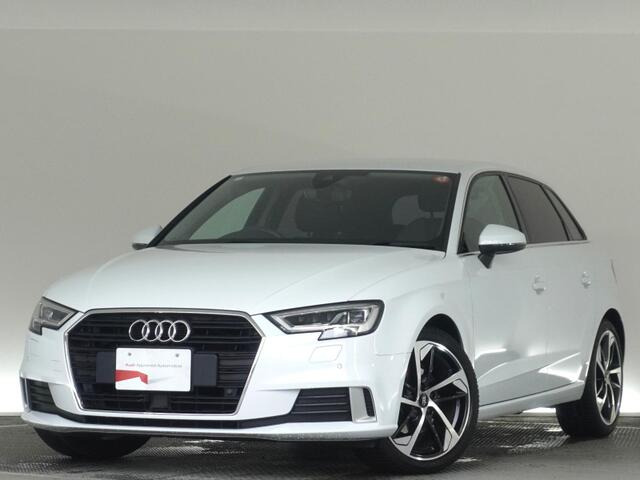 A3スポーツバック30 TFSI スポーツ シグネチャーエディション