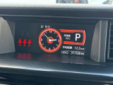 ★インフォメーションディスプレー★車両の様々な情報が確認できるインフォメーションディスプレーが装備されています!