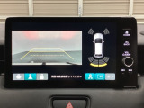 バックでの車庫入れも安心です! リアカメラが付いているバックモニター付のナビディスプレーを装備しております。バンパーについているソナーや、操作線もついており距離感も画面から確認できます。