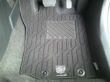 純正マットついています