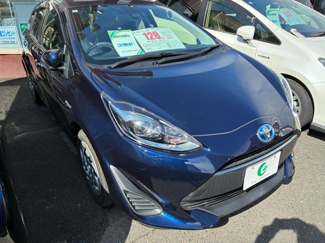 アクア 1.5 S スタイルブラック 