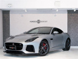 【中古車情報】ジャガー Fタイプクーペ SVR 5.0L P575 AWD カーボンルーフ キルティングレザー Meridi の中古車詳細（走行距離：4.1万km、カラー：インダスシルバー、販売地域：福岡県福岡市東区下原）