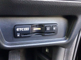 【ETC車載器】もはや必須アイテムのETCを搭載!高速道路のご利用時にとても便利!わずらわしい料金所での現金支払いが不要となりスムーズに通過できます♪