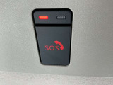 【SOSコール] 急病時や危険を感じた時、スイッチを押すと専門のオペレータに繋がって警察や消防への連携をサポートしてくれます