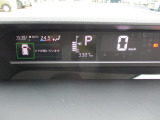 スピードメーターはデジタルです◎