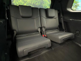 3列目シートはもちろん状態良好☆大人でもゆったりと座って頂けますので、大人数でのお出かけもラクラクです♪ご家族で、気の知れた仲間で、ドライブに行くのが楽しみですね♪