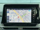 純正ナビゲーションです。ブルートゥースも使えて、TVも観れますよ!