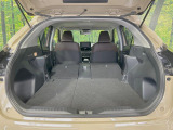 後席を格納すると、これだけの広さが!シーンに合わせたシートアレンジで、大きな荷物も積むことが出来ます♪