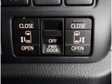 両側電動スライドドアのスイッチ付です。車内からもスイッチひとつで楽にドアの開閉が可能です。電動なので開閉時に力を使う必要がなく、半ドアになることもありません!