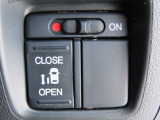 オートスライドドアです!ワンプッシュでスライドドアが開閉します!とっても便利な機能です!