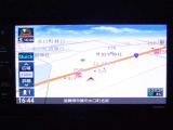 日産純正ナビゲーションシステムが付いてます。