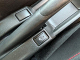運転席シートヒーターです。