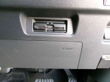 ETC車載器が付いています。高速道路の料金所をノンストップで通過!