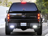 新規車検取得/新車並行/実走行/禁煙車/SVT RAPTOR SUPER CREW-CAB/4WD/ラグジュアリ-PKG/V8 6.2L 411ps/801A-PKG/カスタム多数/社外17AW(純正OP鍛造アルミ有)/Borlaエキゾ-ストマフラ-(純正マフラ-有)