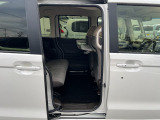 2列目シートです。十分な広さが確保されております!!