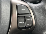 【クルーズコントロール】高速道路もラクラク走行。アクセルを離しても一定速度で走行ができ、長距離運転時の負担を軽減!加速・減速も簡単なスイッチ操作で調整できます。