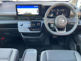 フロントガラスも大きく開放感がありますので、視界が広く運転がとてもし易いです!