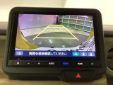バックモニター付きで車庫入れも安心【カメラアングルは3パターンから選べます】知らない道でも安心して楽しくお出かけができます