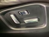 パワーシートを装備!体格や好みに応じたポジションをスムーズに調整できます。