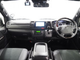 【R4年式/ハイエースバン/ディーゼル4WD/DARKPRIMEⅡ】オフロード&times;BLACKEDITION【全国納車可能】