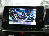 操作性の良い日産純正メモリーナビ。