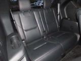 後部座席も身体をしっかりホ-ルドしてくれるのでロングドライブも快適です☆