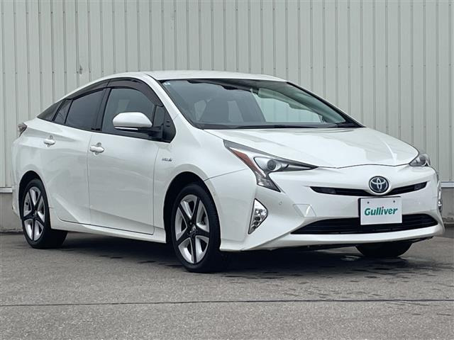 プリウス1.8 A ツーリングセレクション E-Four 4WD4WD 修復歴無し