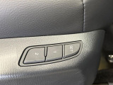 【メモリー機能付きパワーシート】ドライバーごとに設定したシート位置を記憶して、ボタン一つで切り替えできる便利な機能!運転する方が複数名いらっしゃるご家庭におすすめです♪