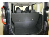 走りにこだわりながら収納力も持ち合わせたお車です。荷物を載せて軽快なドライブを楽しめますよ♪