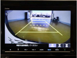リアカメラ付で、後方をナビ画面で確認。車庫入れも安心です。もちろん、バックギアと連動しています。