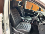 ゴルフトゥーラン TDI プレミアム 本革シート サンルーフ