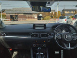 広々とした運転席!