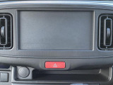 [オーディオレス]こちらのお車はオーディオレスなので、ナビゲーションを入れるも良し!お好きなメーカーのオーディオデッキを入れるも良し!豊富なディーラーオプションからお選び下さいね♪
