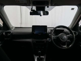 見通しのよいすっきりとした視界で、誰でも運転しやすいです。運転のしやすさは疲れにくさにも繋がりますよ♪