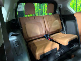 3列目シートはもちろん状態良好☆大人でもゆったりと座って頂けますので、大人数でのお出かけもラクラクです♪ご家族で、気の知れた仲間で、ドライブに行くのが楽しみですね♪