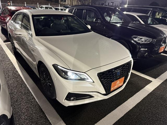 クラウンハイブリッド 2.5 S スポーツスタイル禁煙車 ハーフレザーシート メーカーナビ