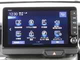 ナビ/車内機能では、リアカメラ設定、ETC、音量、セキュリティ設定、パーキング設定などを、ナビ画面や取扱説明書で操作・確認できます。タッチ操作やメニュー画面で簡単に切替可能です。
