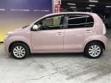 エンジンルーム、室内、クリーニング済みです。厳選したお車を屋内展示場にて展示中☆車両品質には自信がございます!ぜひ一度ご来店ください!!