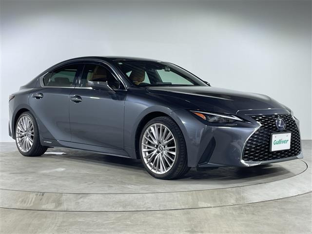 IS 300h バージョンL 本革シート 修復歴無し