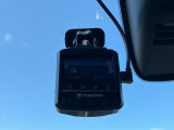 【ドライブレコーダー】ドライブレコーダー装備!走行中はもちろん、あおり運転や事故に遭遇した際、映像で記録し、万一のリスクに備えます。※記録用SDカードはお客様ご自身でご準備いただく必要があります。
