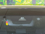 【トヨタセーフティセンス】走行中に前方の車両等を認識し、衝突しそうな時は警報とブレーキで衝突回避と被害軽減をアシスト。より安全にドライブをお楽しみいただけます。