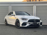 メルセデス・ベンツの定める厳しい基準をクリアしたお車のみをご案内させて頂きます。納車前整備はメーカー規定に基づき最大100項目にも及ぶ点検を熟練のメカニックによって行いご納車させて頂きます。