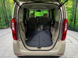 普段のお買い物や通勤、送迎等に十分な荷室スペースを確保しております。セカンドシートを倒すと、大きな荷物の積載も可能です♪