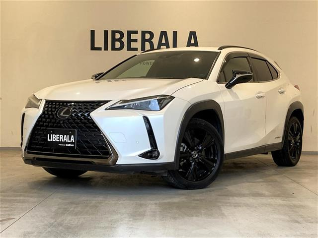 UX 250h アーバン エレガンス サンルーフ 修復歴無し