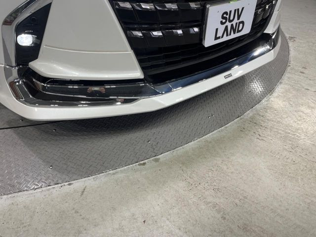 トヨタ アルファード 2.5 Z の中古車詳細 (7,080km, プラチナホワイト