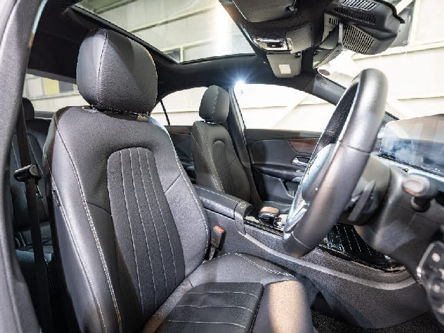 メルセデス・ベンツ Aクラスセダン A250 4マチック 4WD の中古車詳細