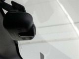 安心装備ドライブレコーダーを装備しています。自車の走行状態を常に録画しています。