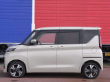 ダーボ+4WD+プロパイロットで高速道路のドライブにゆとりと自信の走行が可能ですね!プロパイロットなら家族の会話が弾みます。ボディカラーはかわしいフローズンバニラ。内外装ともに状態は良好です。