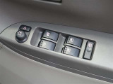 パワーウインドウを装備しております!後席ウインドゥの閉め忘れも運転席で解決できます♪